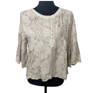 Solitaire Beige Floral Lace Blouse